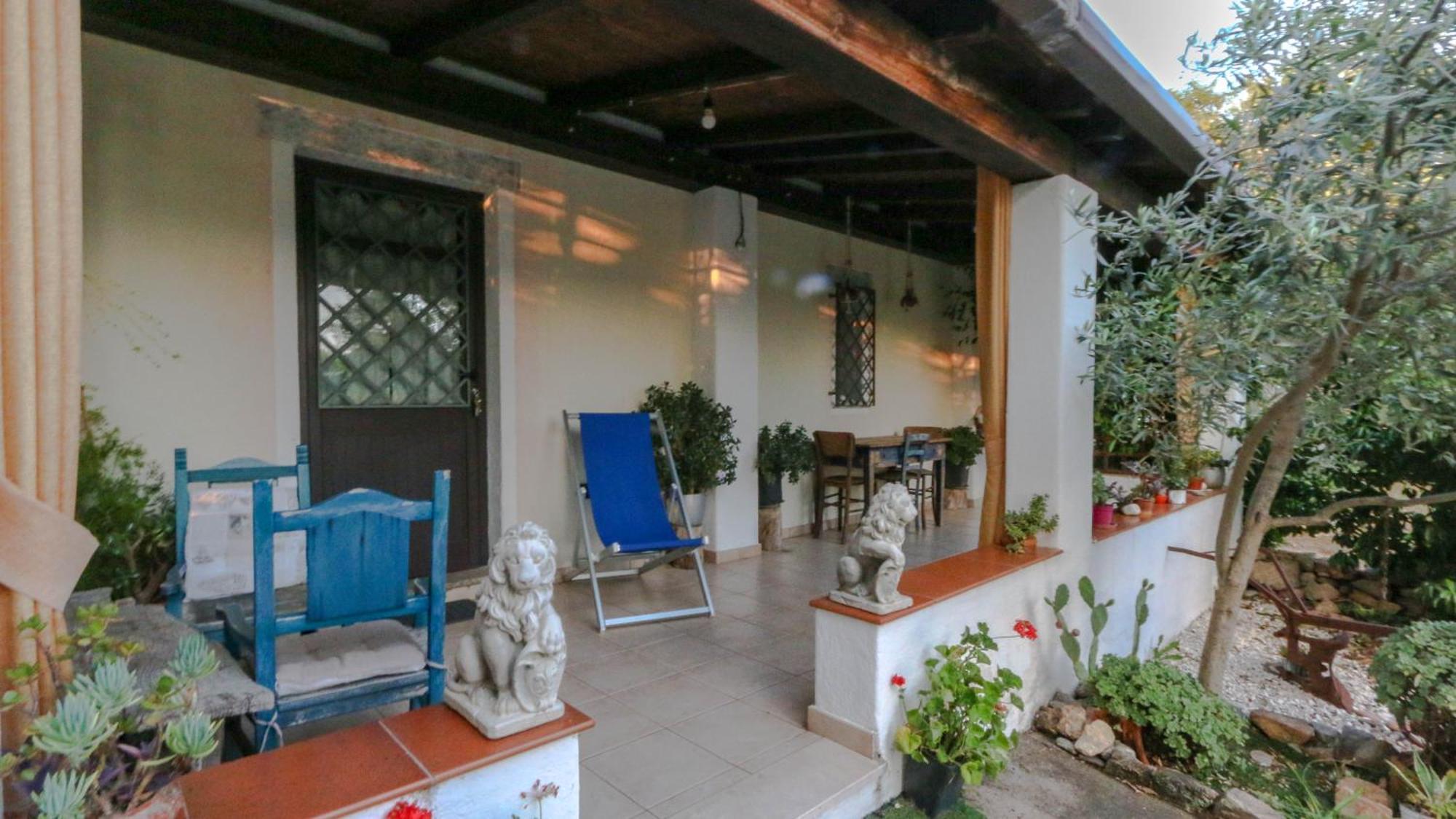 Villa Ferulas Oliena Eksteriør billede